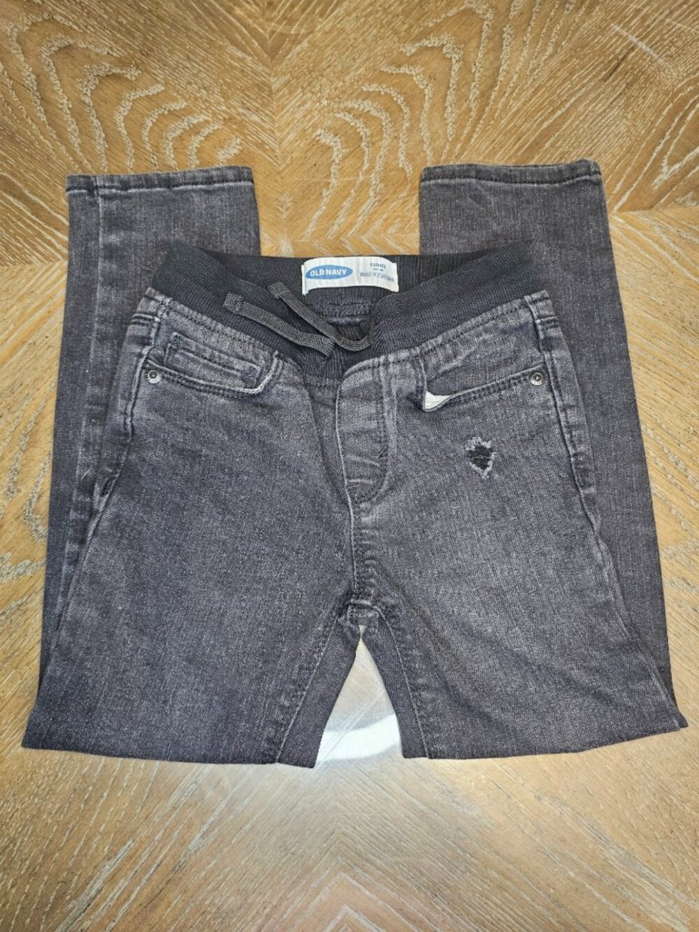 Old Navy Toddler Boys Size 5T Karate Skinny Distressed Black Jeans
